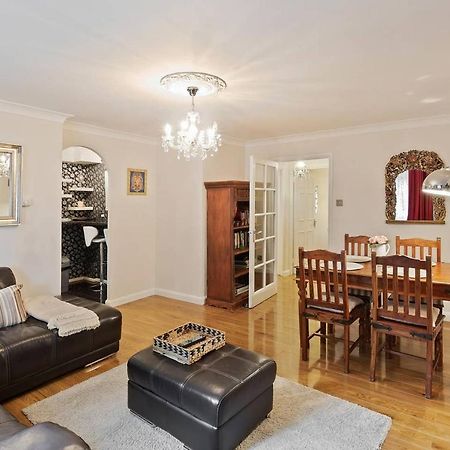 Beautiful And Cosy 2 Bedroom Flat London Exteriör bild