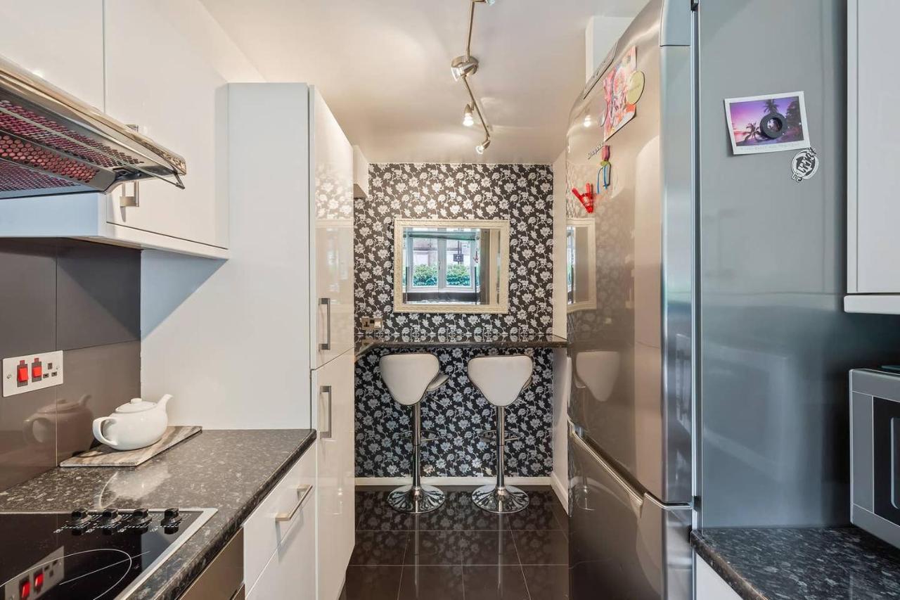 Beautiful And Cosy 2 Bedroom Flat London Exteriör bild