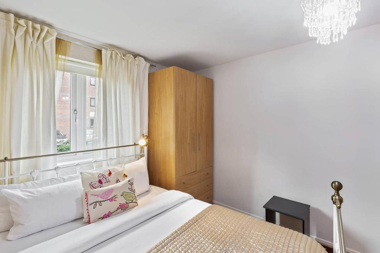 Beautiful And Cosy 2 Bedroom Flat London Exteriör bild