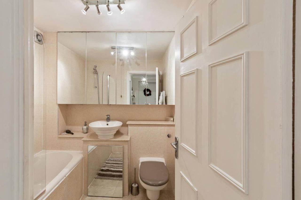 Beautiful And Cosy 2 Bedroom Flat London Exteriör bild