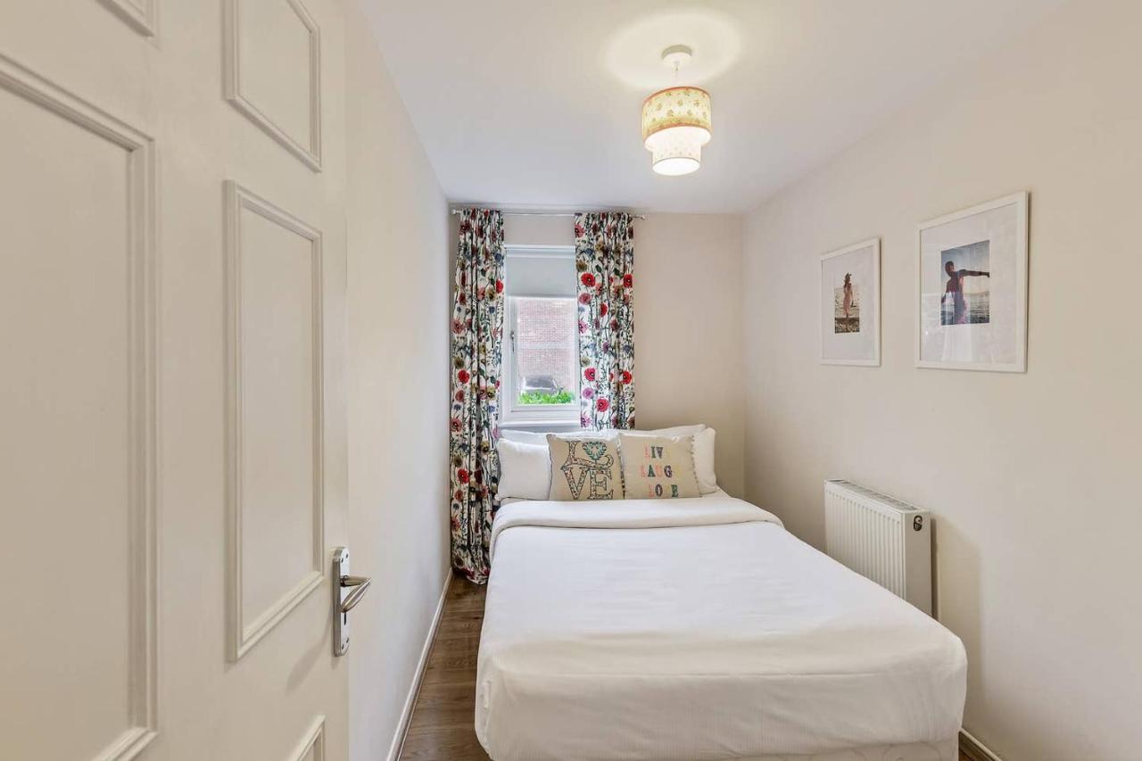 Beautiful And Cosy 2 Bedroom Flat London Exteriör bild
