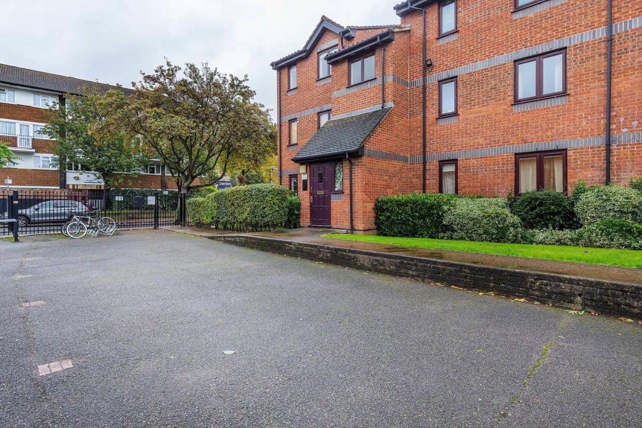 Beautiful And Cosy 2 Bedroom Flat London Exteriör bild